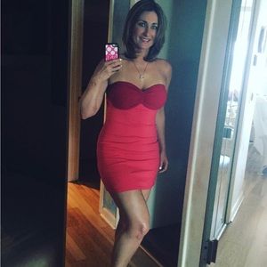 Susana Monaco gorgeous pink size Large stretch dress